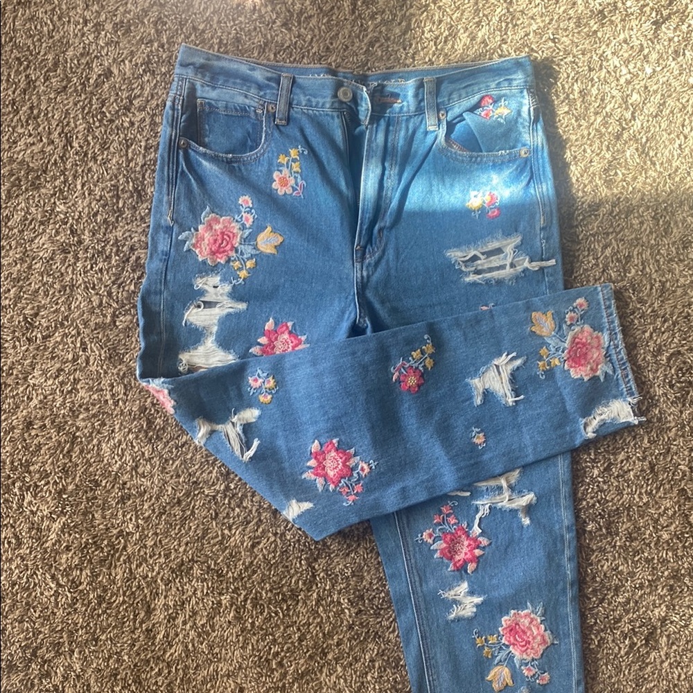 Floral Embroidered Blue Jeans